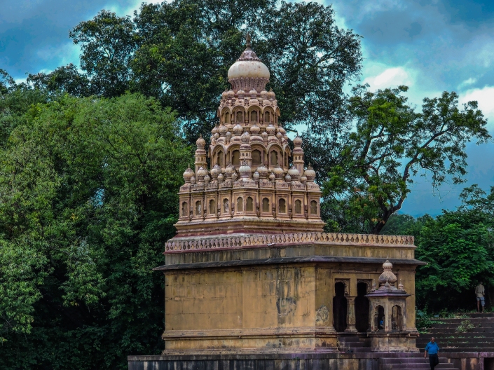 A beautiful temple at Krishna Ghat, Menavli
